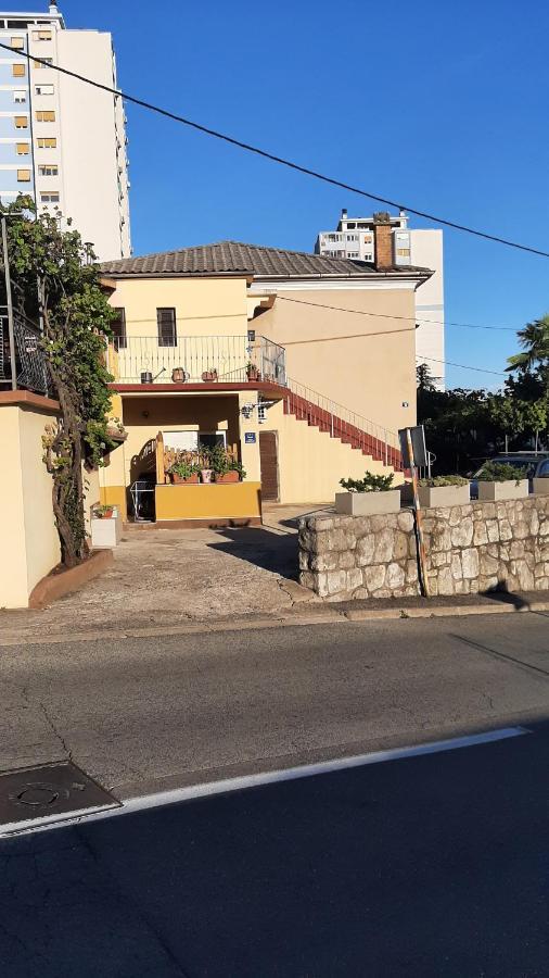 Guesthouse Gasho Риека Экстерьер фото